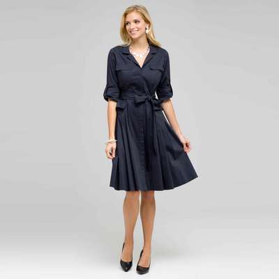 Robe-chemise ceintur&eacute;e &agrave; manches courtes